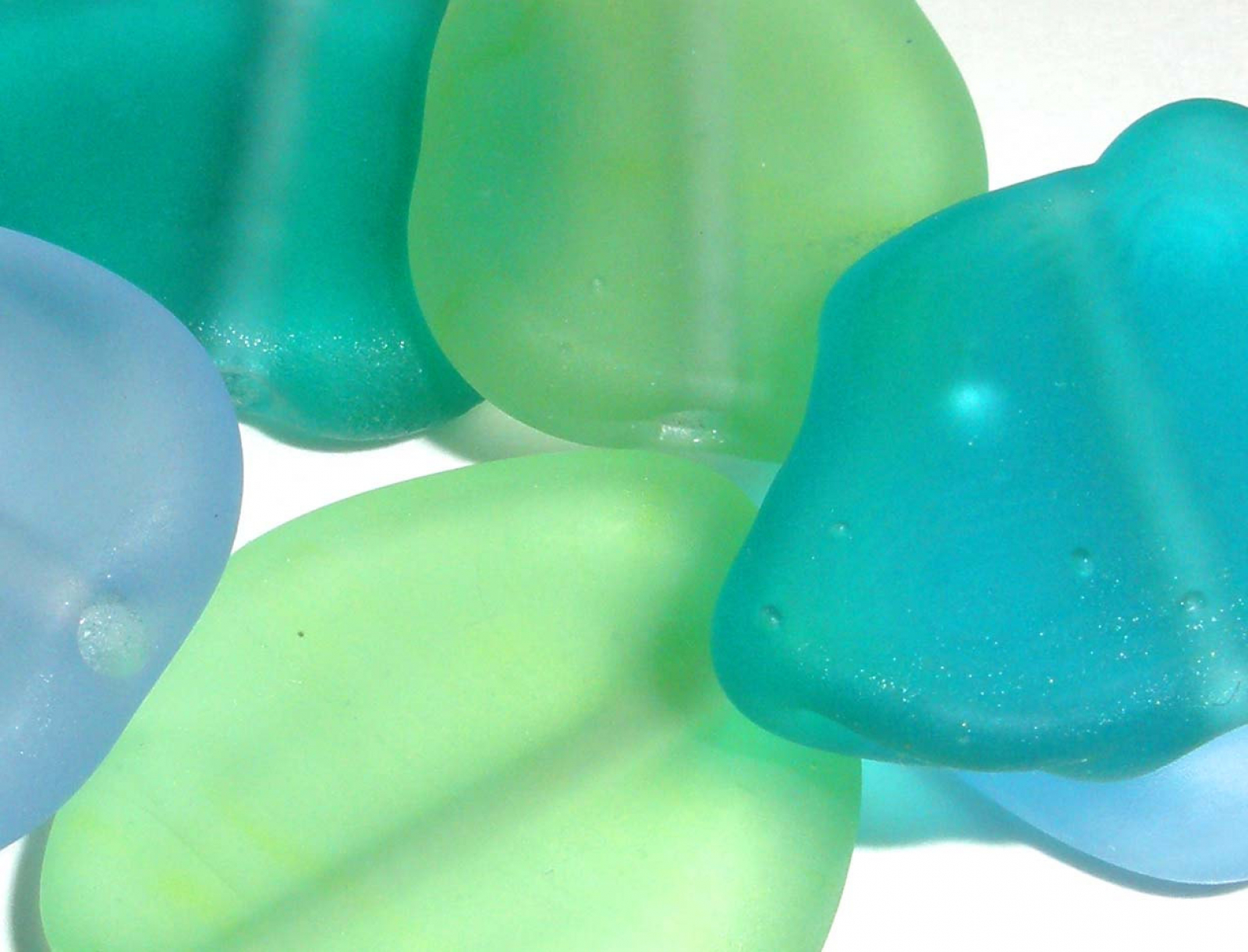 Sea Glass Beads/Beach Glass Beads for Jewelry Making (Medium Size / 10-14  mm, Multicolored Green Lime Teal Light-Green Mix, Not Drilled) (20 Pieces)